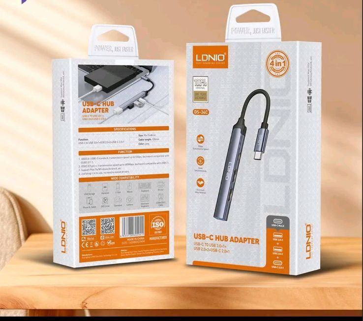 DS‑34C USB‑C Hub Adapter