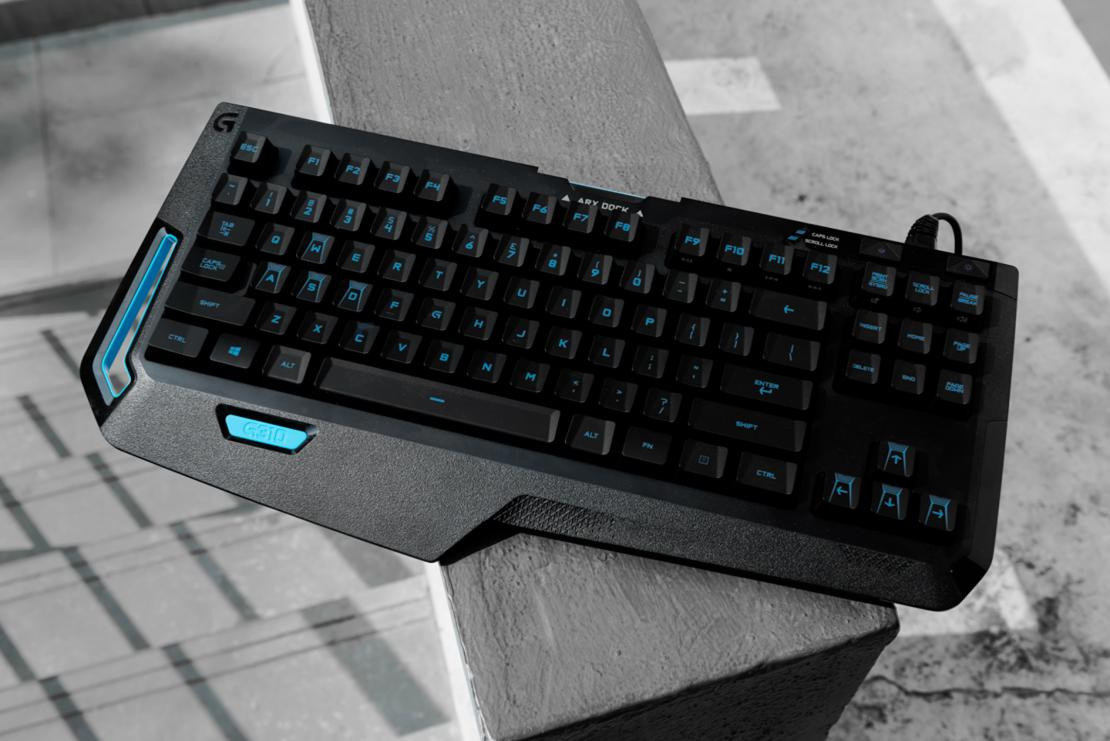 Logitech G310 Atlas Dawn Compact Mechanical Gaming Keyboard – USB Wired Keyboard for PC Gaming & Desktop Use